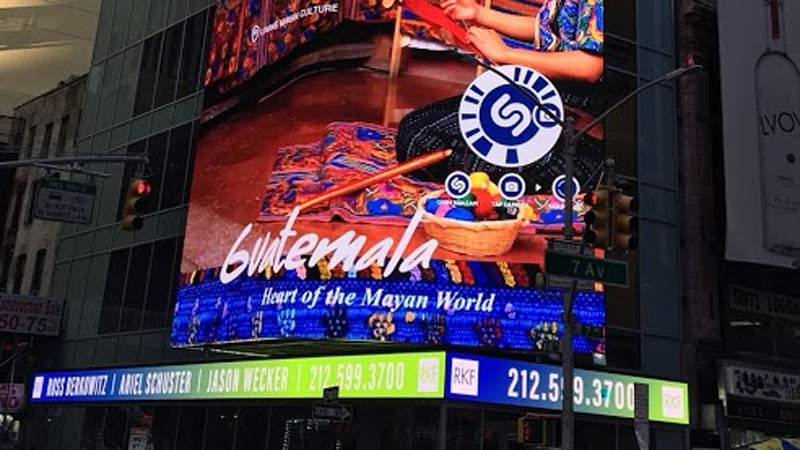 Time Square en Nueva York  revela los secretos de Guatemala