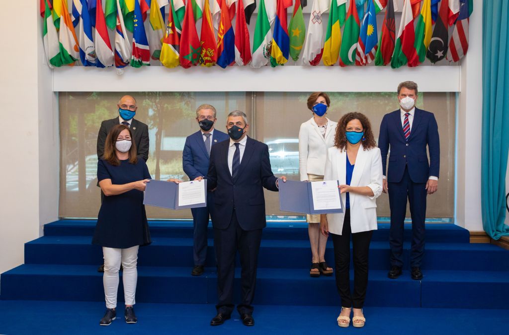 La presidenta del Consell de Mallorca, Catalina Cladera, y el secretario general de la OMT, Zurab Pololikashvili