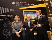 España: Carmen Riu y Luis Riu reciben el premio “Emprendedor del Año” de Ernst & Young