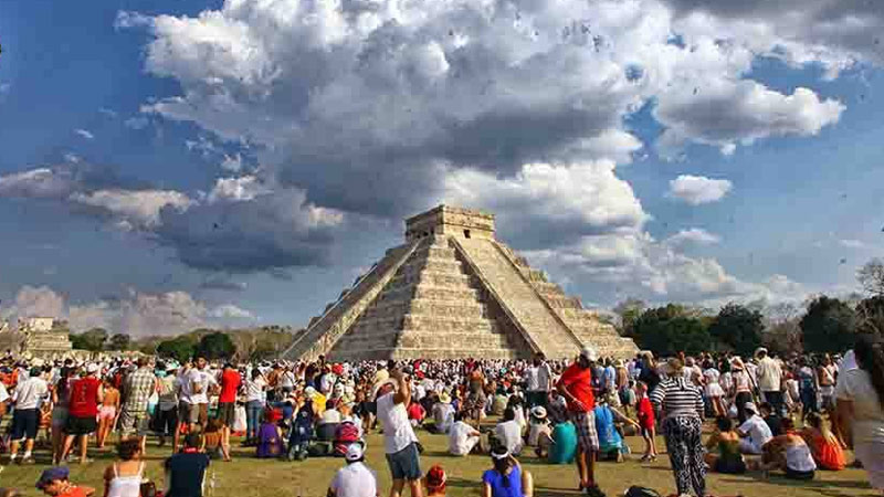 El Turismo uno de los sectores que más aporta a la economía mexicana