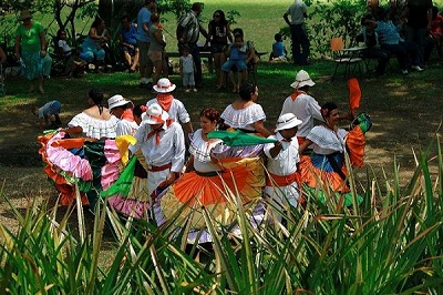 Turismo y comunidad: una relación ¿sostenible?