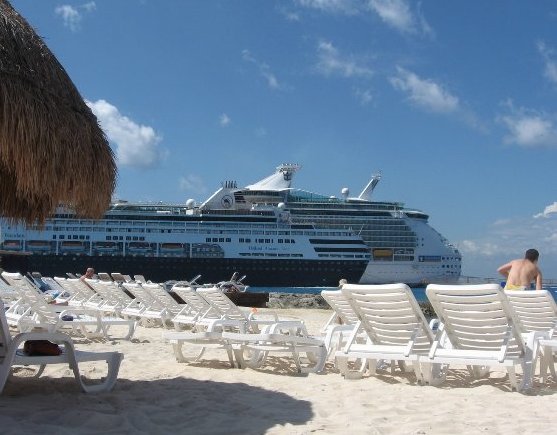 Esperan el arribo de 16 cruceros a Cozumel durante esta semana