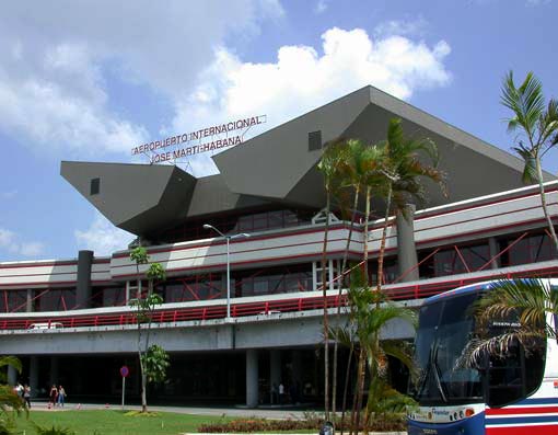 Avanzan obras de renovación en Terminal 3 de aeropuerto de La Habana