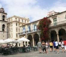 Perú y Chile inician el año con fuerte crecimiento en emisiones turísticas hacia Cuba
