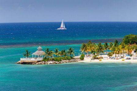 Un turismo sustentable entre los desafíos del desarrollo para el Caribe