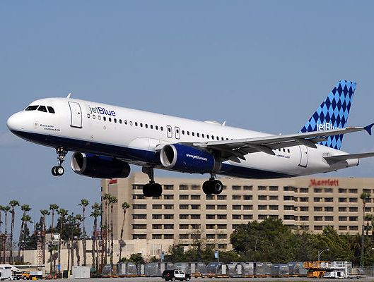 JetBlue recibe luz verde para volar a Trinidad y Tobago