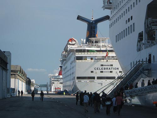 Puerto de Barcelona: 25 millones de pasajeros en dos décadas