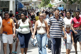 Economía cubana creció 4 % en 2015