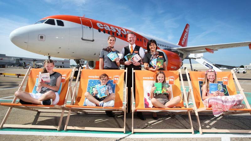 EasyJet promueve la lectura de los más pequeños en sus vuelos