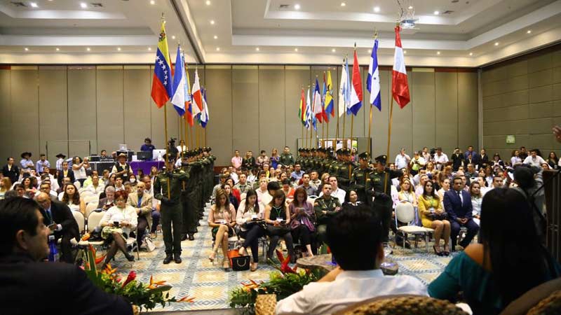 Abre con muestra comercial congreso de destinos emergentes en Colombia