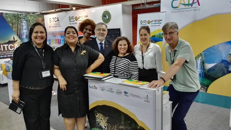 El Salvador resalta multidestinos centroamericanos en feria turística