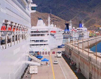 España: Nuevos barcos y más escalas impulsan el sector de cruceros