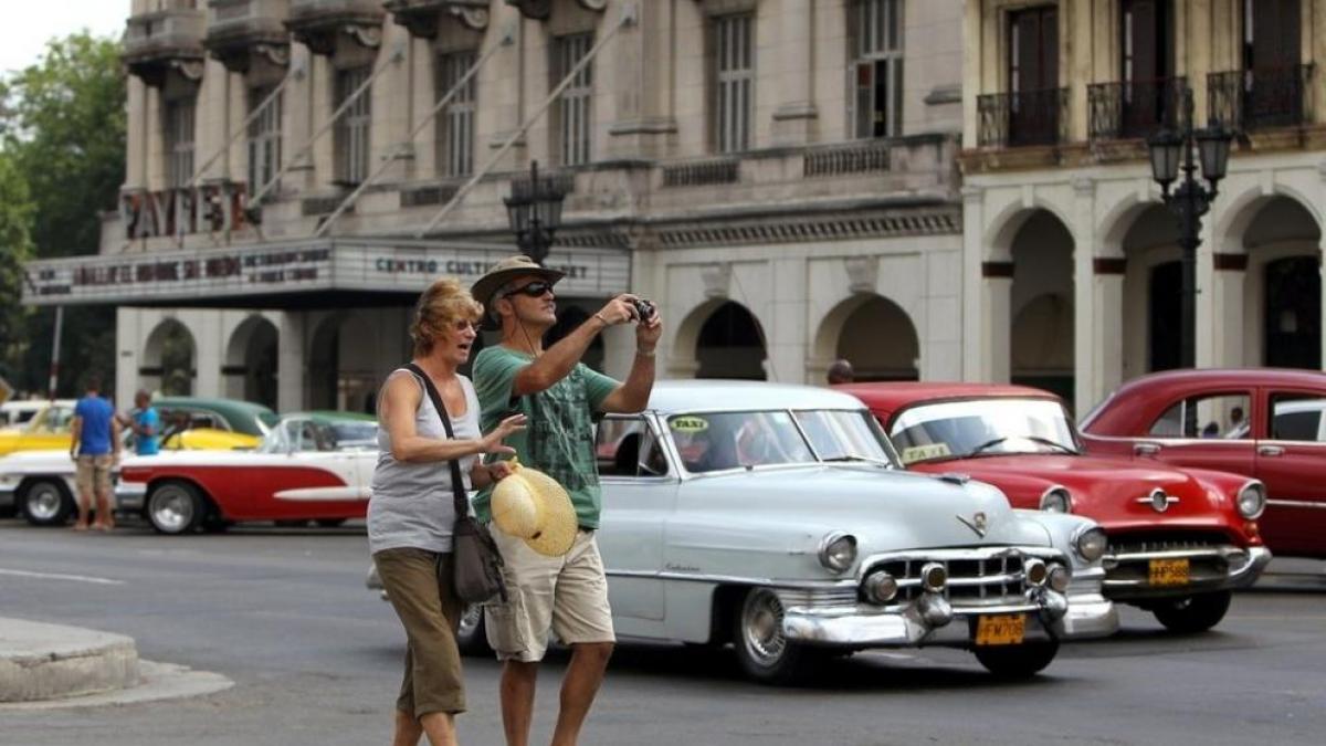 turistas en Cuba