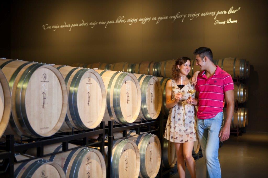 Pagos de Leza: vinos, juegos y más