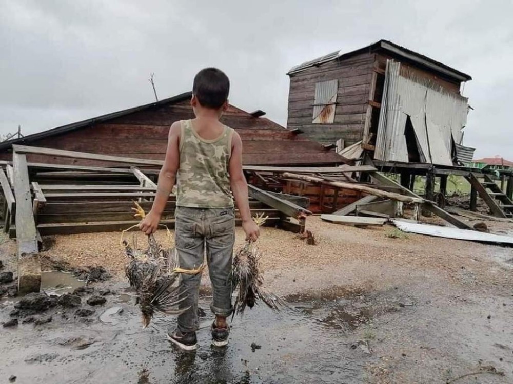 daños huracán Eta