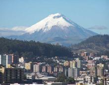 La Avenida de los Volcanes, en Ecuador