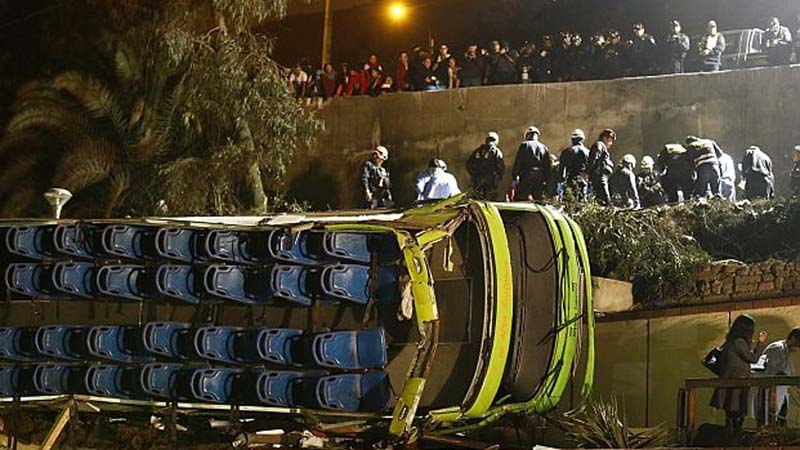 Dos turistas chilenos y un canadiense fallecieron en accidente en Perú 