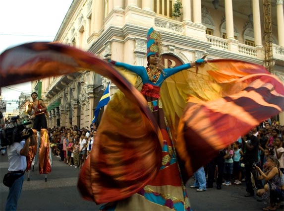 Santiago de Cuba vuelve a vibrar con la Fiesta del Fuego