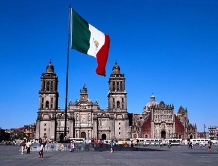 México ingresó más de cuatro mil millones de dólares del turismo en el primer trimestre