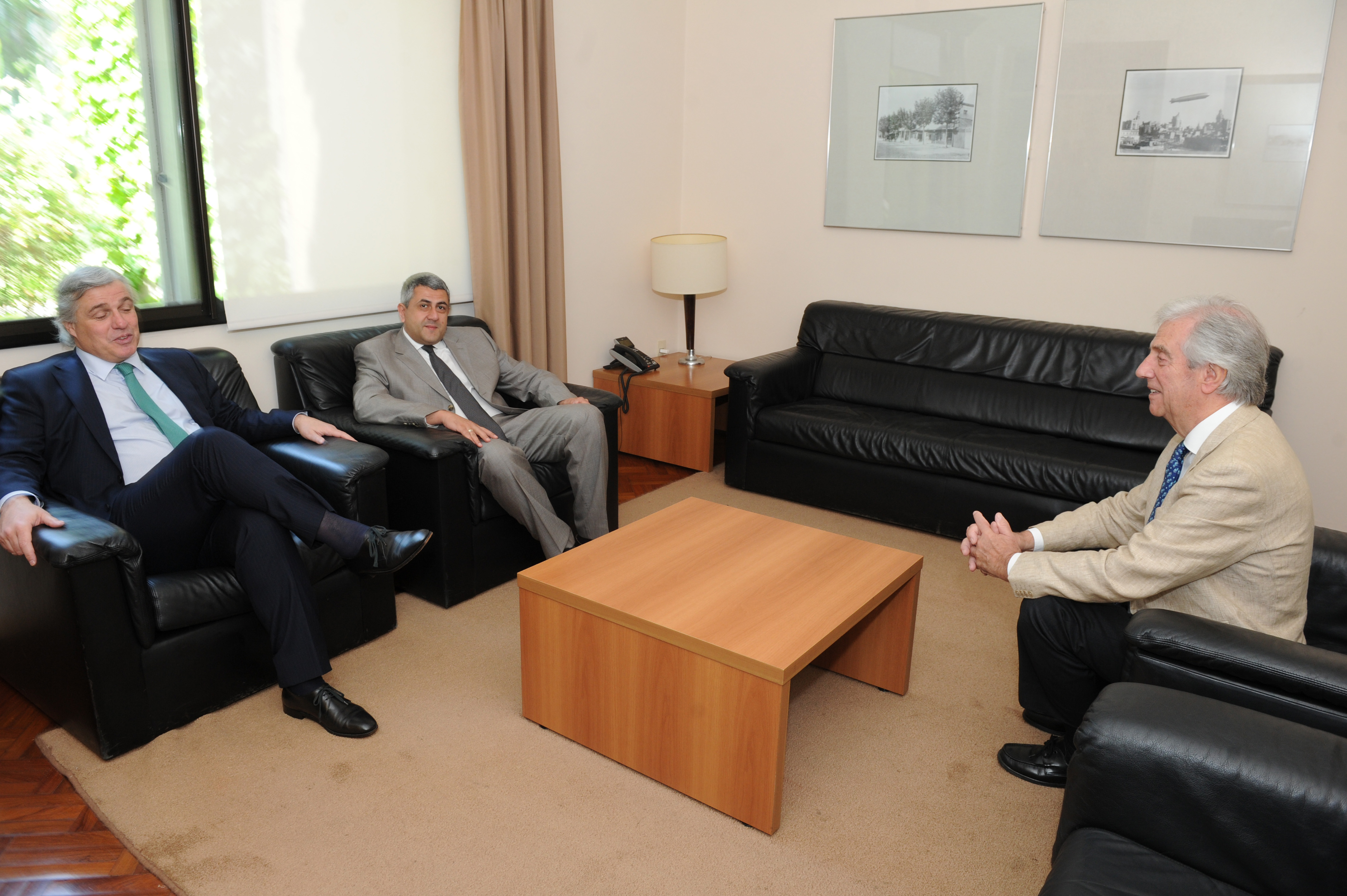  Zurab Pololikashvili en Uruguay