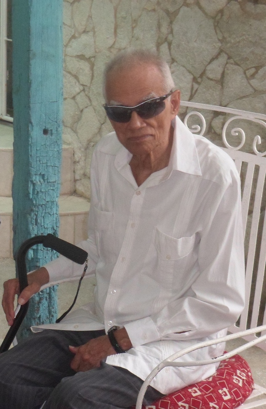 Vitelio Ruiz, todo un caballero del idioma