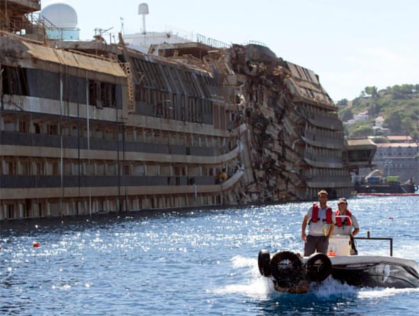 Tomará casi dos años desmantelar el Costa Concordia