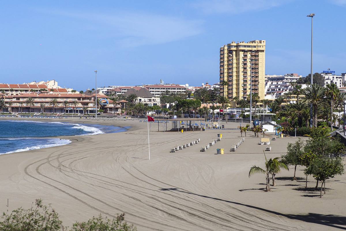 playa vacía de Islas Canarias