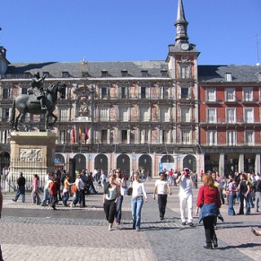 España: Madrid atrajo 4,7 millones de turistas entre enero y julio, un 5,7 por ciento más