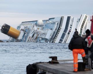 Costa Cruceros acuerda pago de un millón de euros por naufragio del Concordia