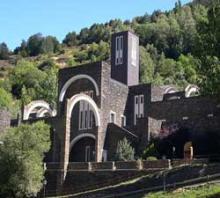 Andorra: naturaleza, deporte, arte, compras  y también destino de peregrinación