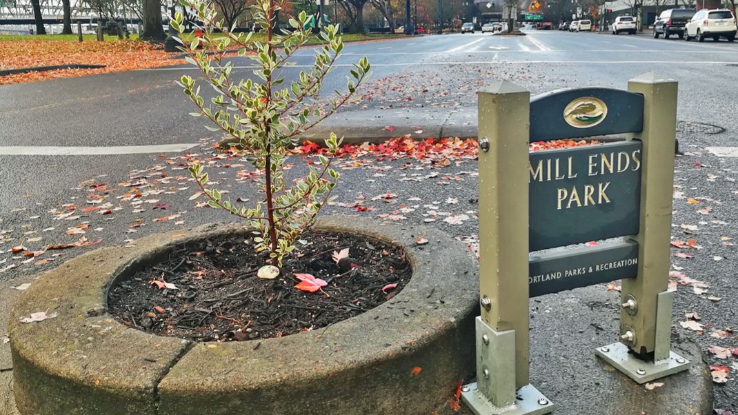 Mill Ends Park