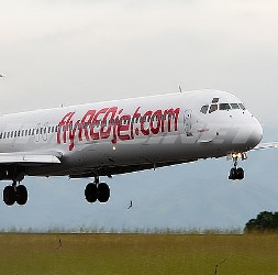 Barbados: Aerolínea REDjet recibe la luz verde para volar a Trinidad y Tobago