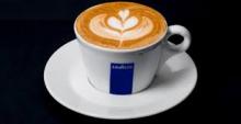 Lavazza firma un acuerdo con Alitalia
