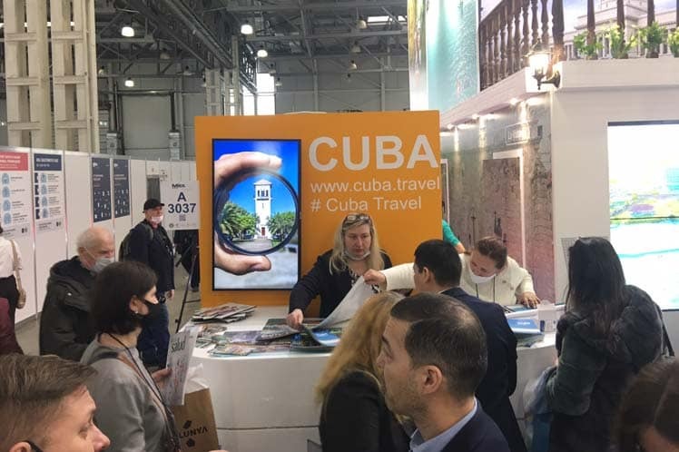 stand de Cuba en MITT