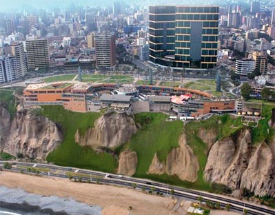 Perú espera ingresos turísticos por más de tres mil millones de dólares en 2012