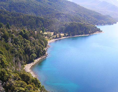 Recorrido por el camino de los Siete Lagos 