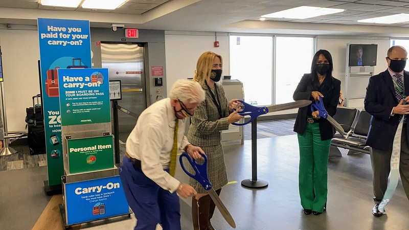 inauguración en Punta Cana del vuelo de Frontier Airlines