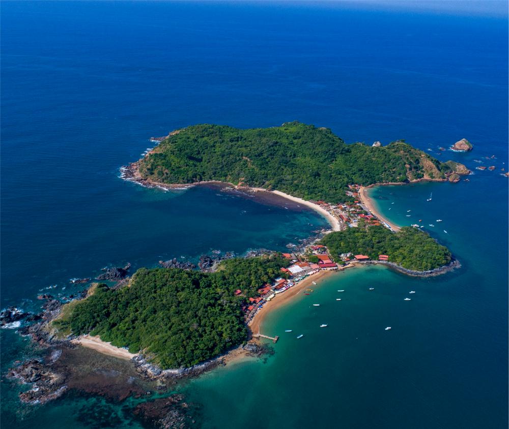 Ixtapa ZIhuatanejo Créditos Guerrero