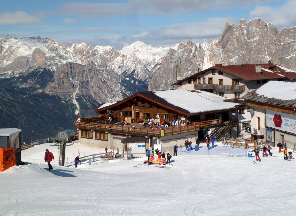 Cortina, Italia, estación de esquí