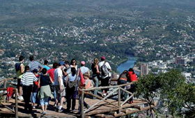 Ciudad argentina reconocerá a su primer turista del 2016