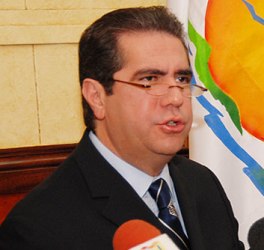 República Dominicana: Ministro de Turismo considera que alza en precio de combustible amenaza al sector