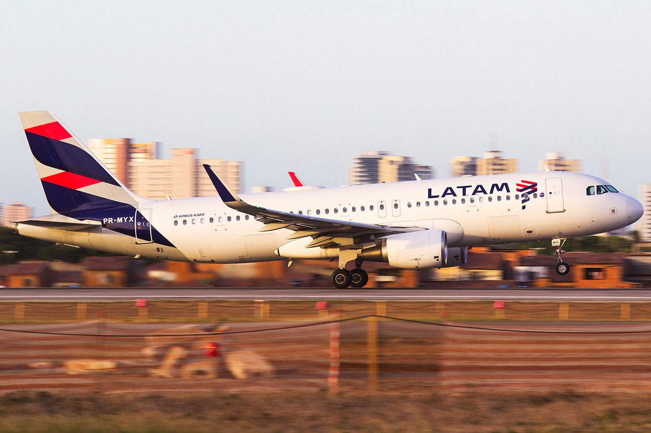 avión de LATAM Airlines