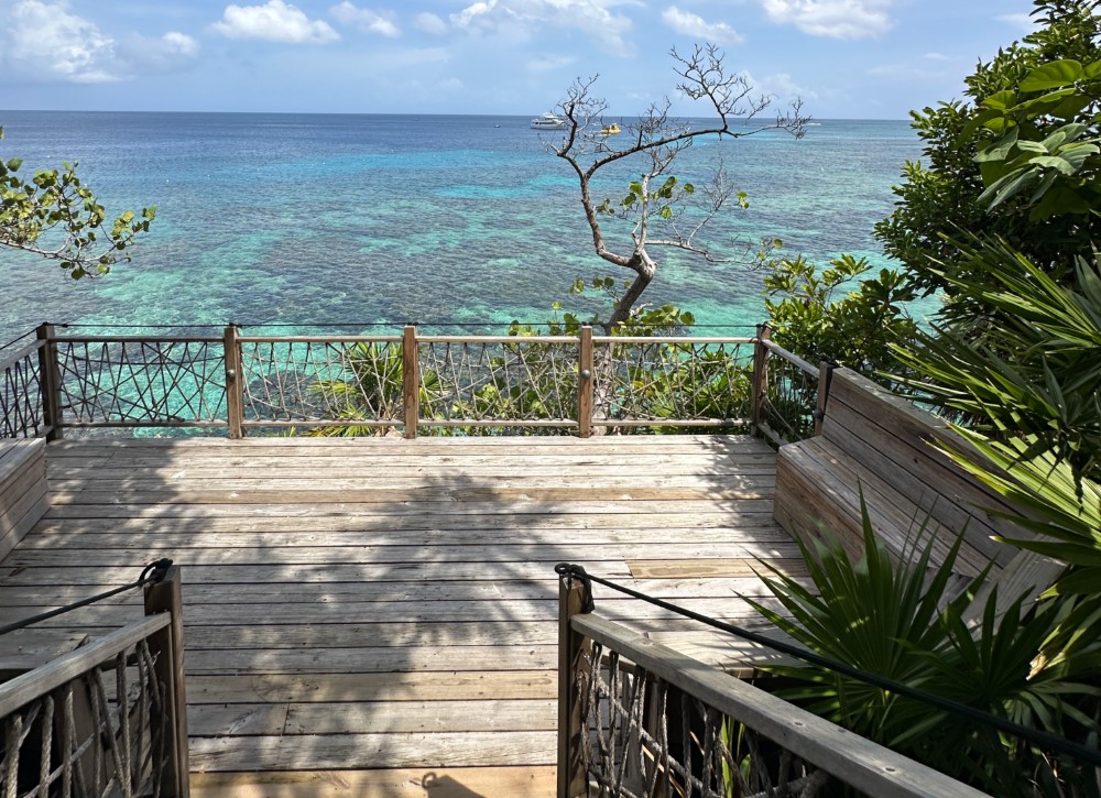 Kimpton Grand Roatán Resort & Spa