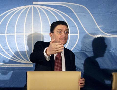 Taleb Rifai seguirá al frente de la OMT