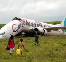 Guyana: Avión de Caribbean Airlines se estrelló y partió en dos pero no hubo muertos entre sus 163 ocupantes