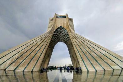 Irán